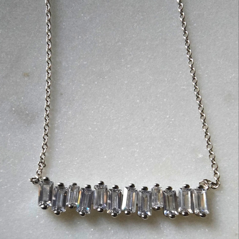 IBB (canada)  925 sterling silver crystal icicle necklace
